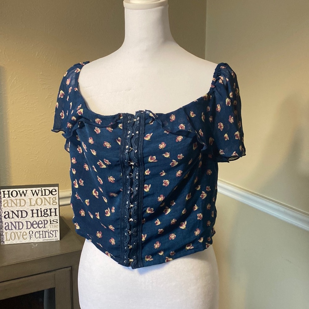 💞 5 for $10💞 Franco Teal Crop Top